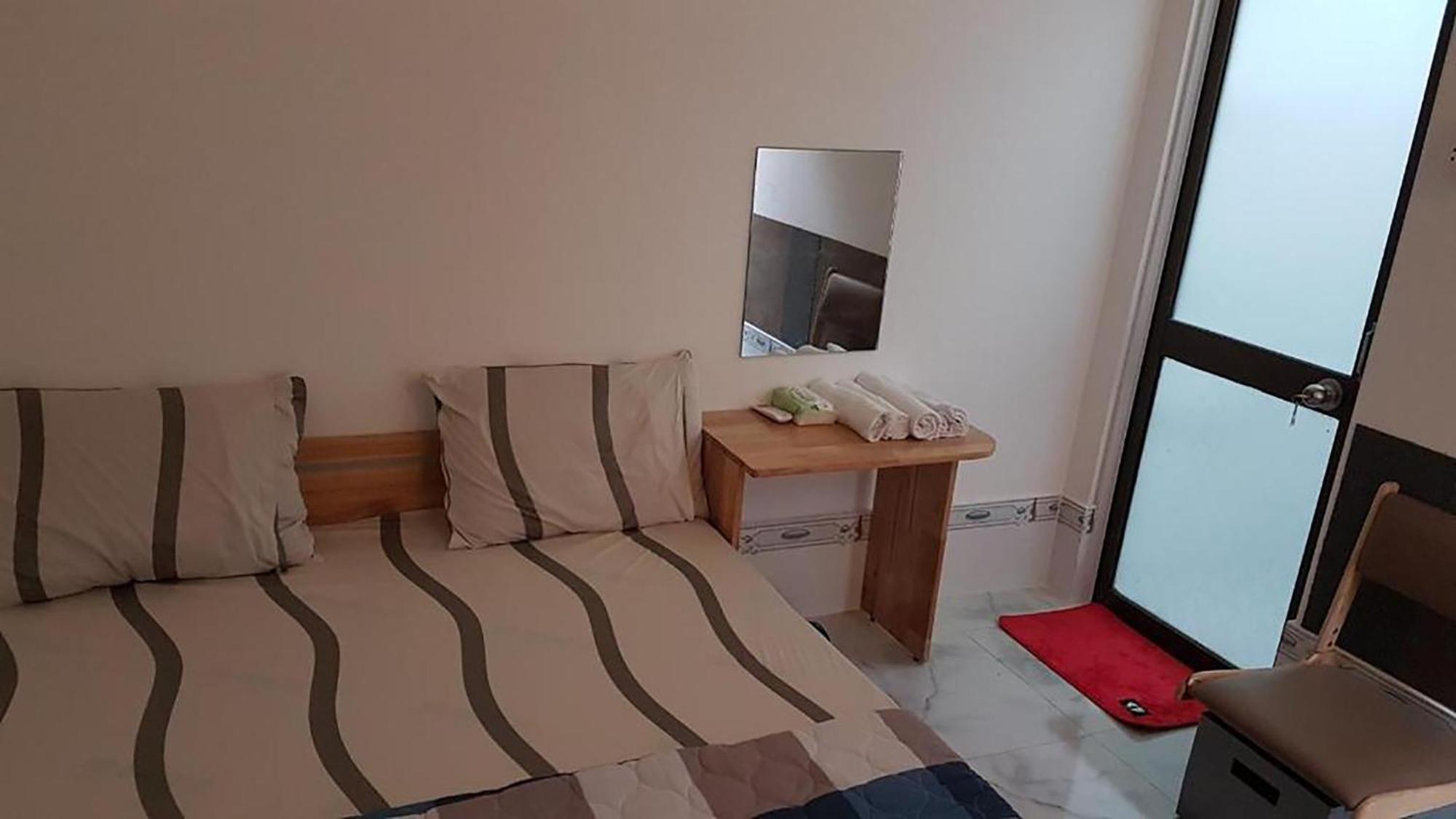 Hoa Lan Motel & Homestay Giong Tu Dien Ngoại thất bức ảnh