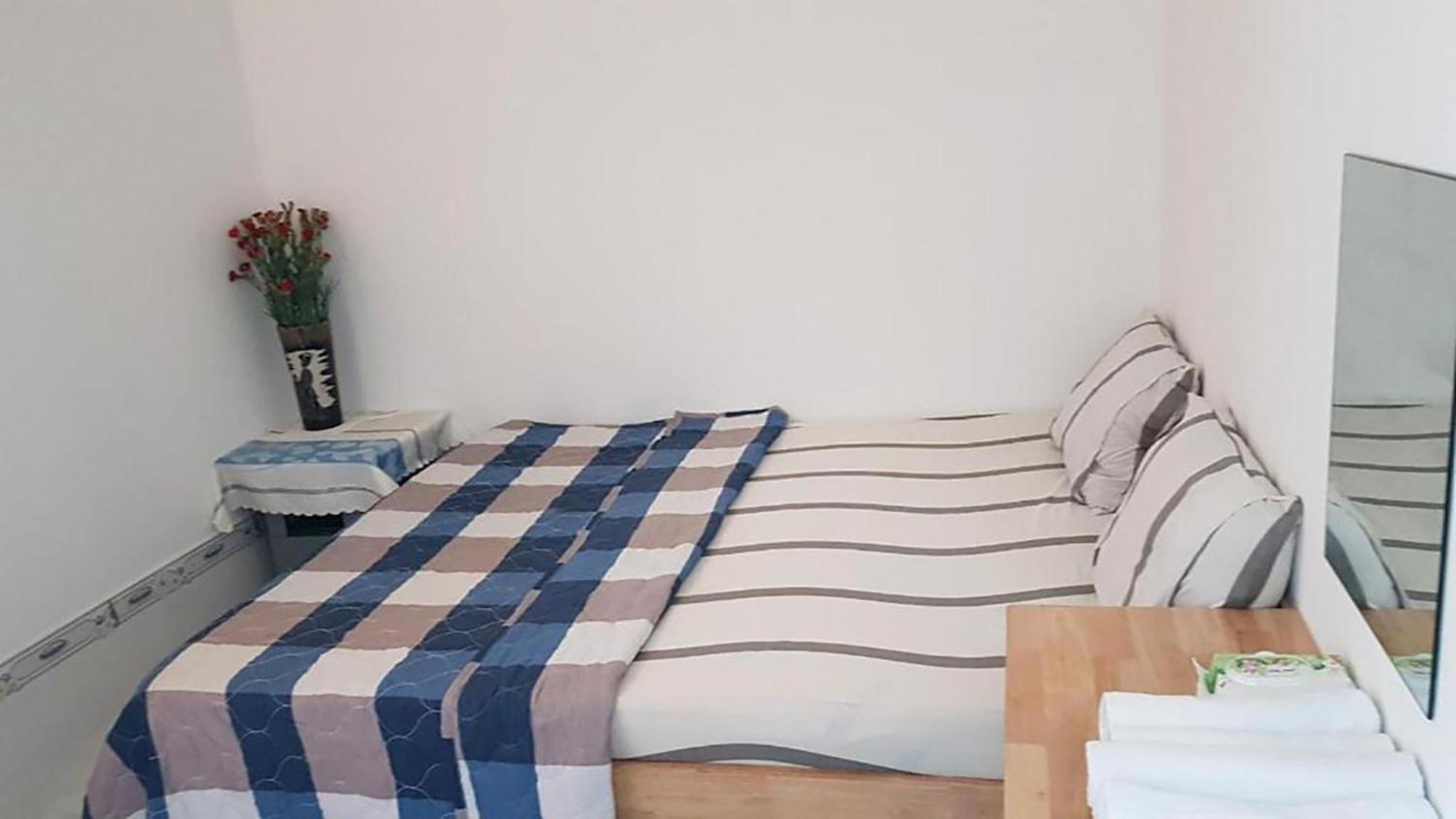 Hoa Lan Motel & Homestay Giong Tu Dien Ngoại thất bức ảnh